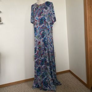 NEW LuLaRoe Maria 3XL Gray w/ Paisley